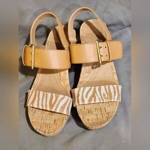 New Directions platform cork 2 strap sandals size 7M